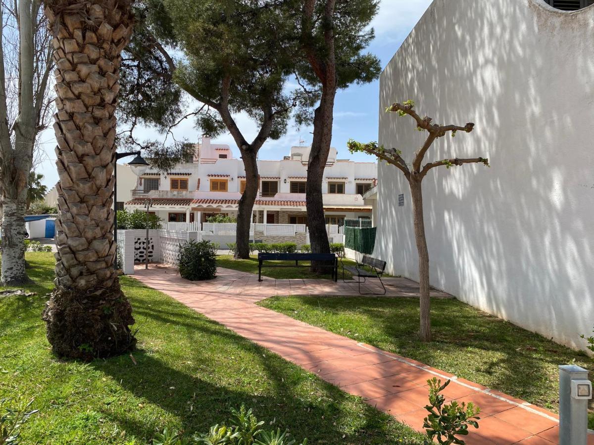 Casa Ibicenca En Benicasim A 3 Minutos De La Playa Appartement Benicàssim Buitenkant foto